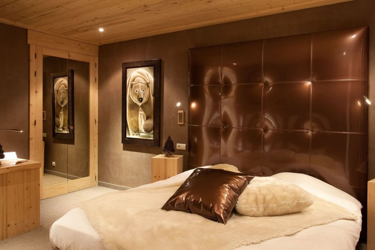Les Melezes Hotel, Les Deux Alpes bedroom
