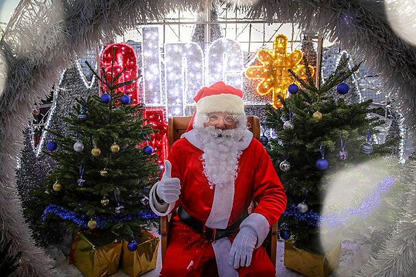 Christmas Parade in Alpe d'Huez