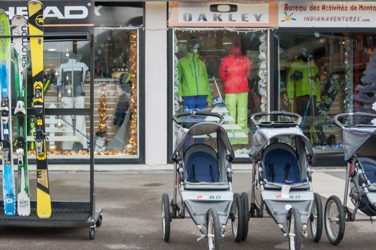 Skimium - Alpes Attitude Ski Hire, Morzine exterior