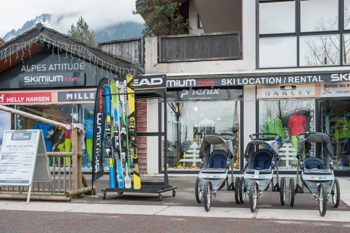 Skimium - Alpes Attitude Ski Hire, Morzine exterior