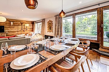 Centrale Apartment, Verbier - Centre dining area
