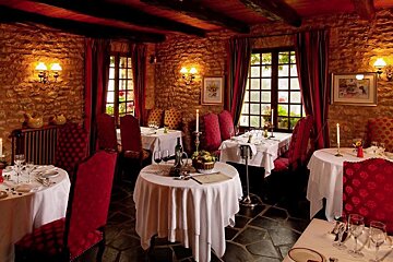 La Metairie Restaurant, Mauzac interior