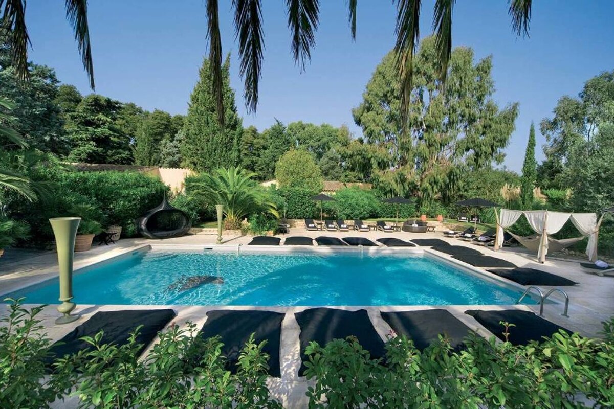 Saint Amour La Tartane Hotel, Saint Tropez outdoor swimming pool