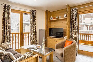 Santa Terra 40m2 4 person Apartment, Tignes - Les Brevieres living-room