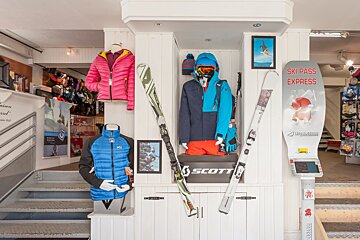 Skimium - Carrel Sports Ski Hire, Venosc shop interior