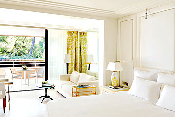 Grand-Hotel du cap-Ferrat Hotel, Cap-Ferrat double bedroom