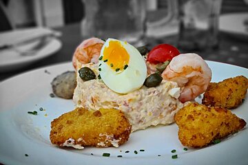 Bistro Mercat Restaurant, 