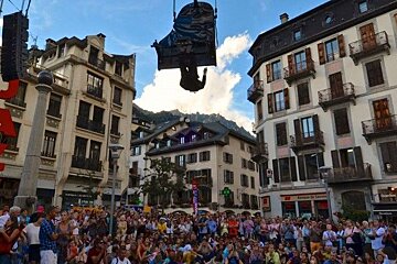 An image of a hanging piano at a concert in chamonix mont blanc
