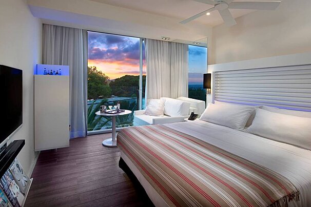 ME Ibiza, Santa Eulalia double bedroom