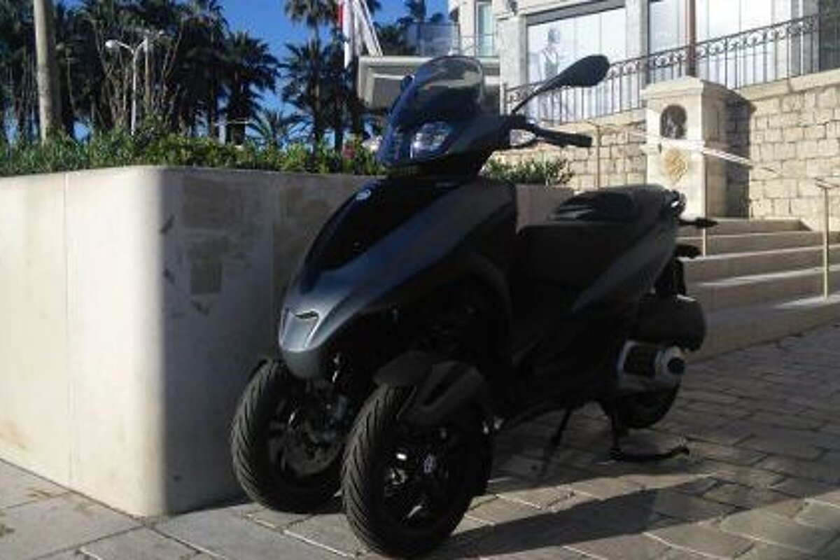 You Rent Cannes Scooter Hire