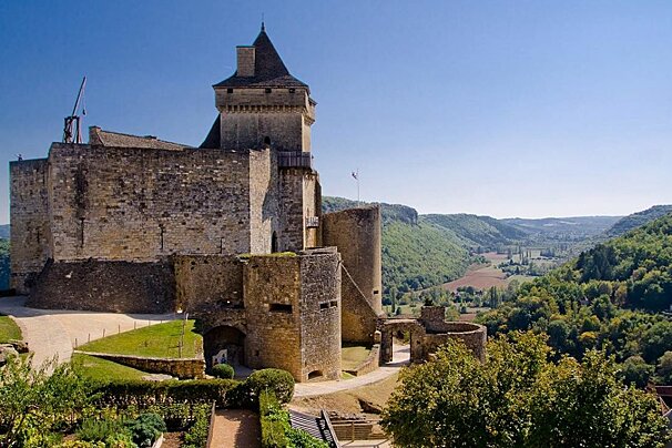 a view of the chateau in castelnaud