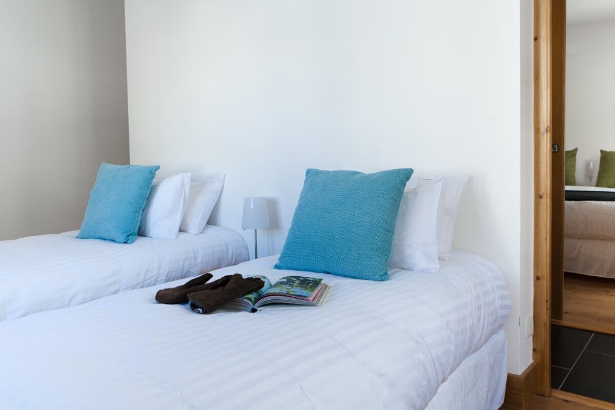 Demi de Melee Apartment, Argentiere twin room 