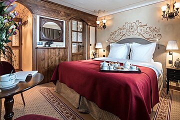 Hotel de La Loze, Courchevel  double bedroom