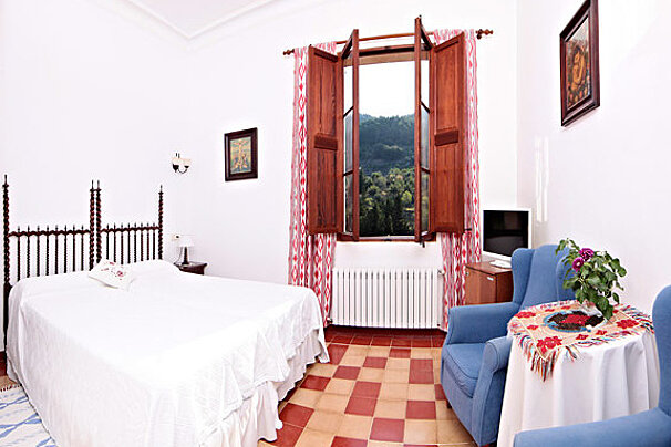 Sa Maniga Finca Hotel, Bunyola double bedroom