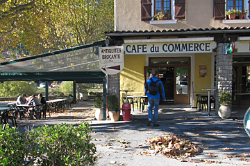 Cafe du Commerce, Annot exterior