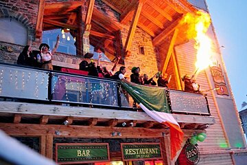 Chalet de Luigi Bar, Les Arcs 1950 exterior