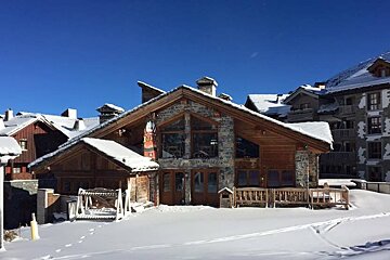 Chalet de Luigi Bar, Les Arcs 1950 exterior