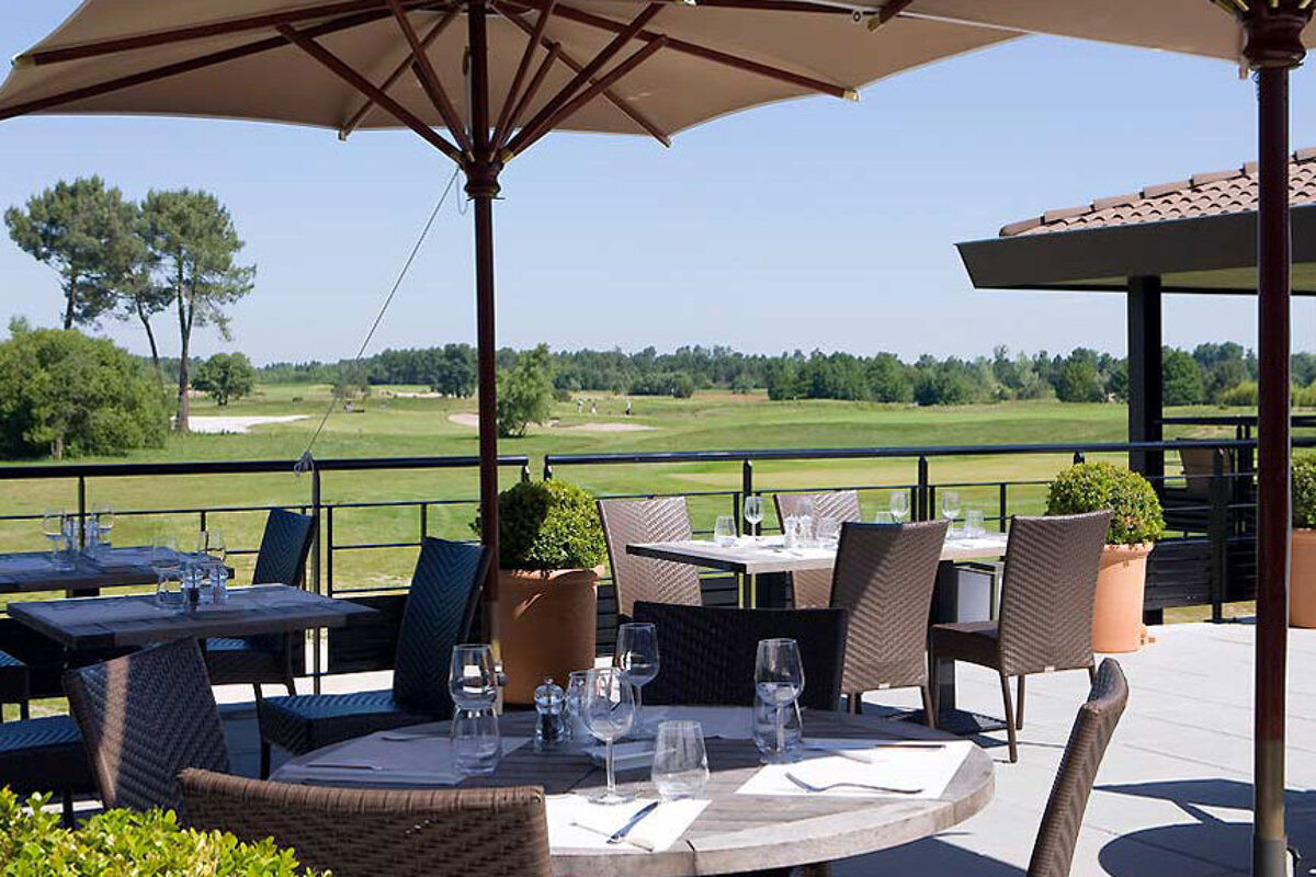 Golf du Medoc Hotel et Spa, Le Pian Médoc terrace