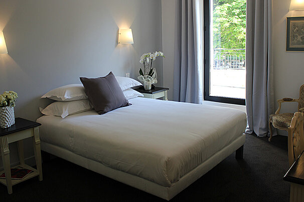 Hotel du Parc, Fontaine de Vaucluse double bedroom