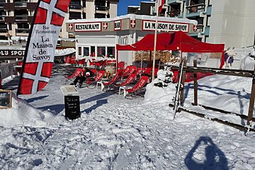 La Maison de Savoy Restaurant, Les Menuires exterior