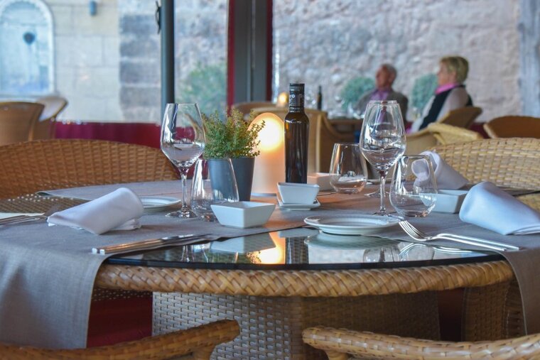 Las Bovedas Restaurant Review 2019, Llucmajor
