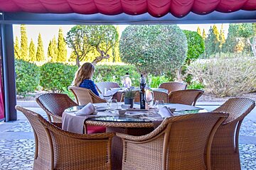 Las Bovedas Restaurant Review 2019, Llucmajor