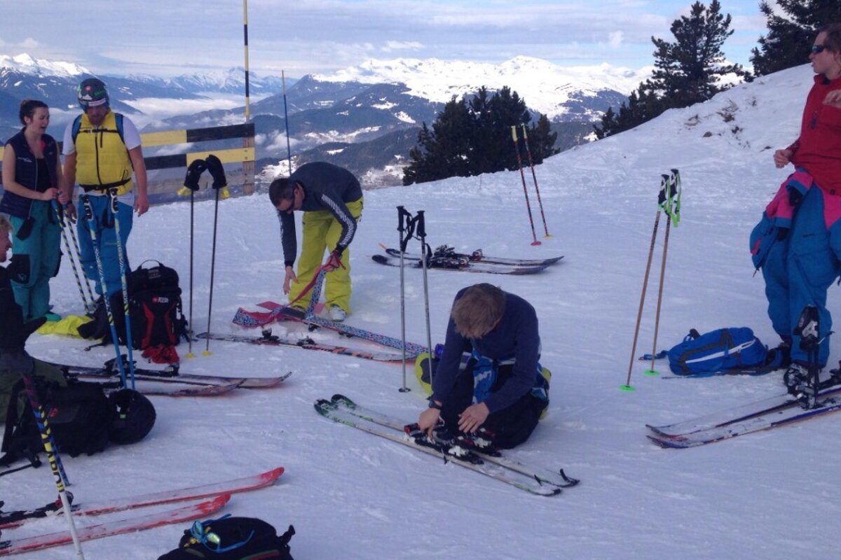 Learning to Ski Tour