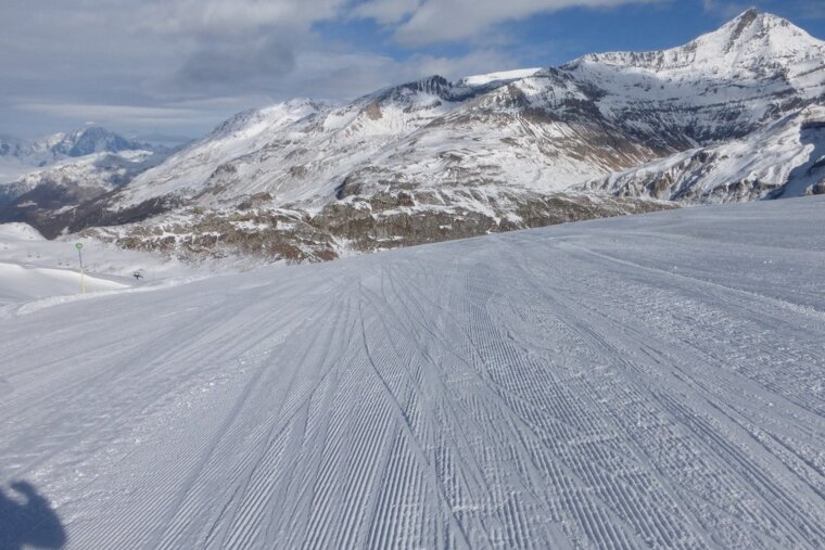 Good first week of the season skiing in Val d'Isere