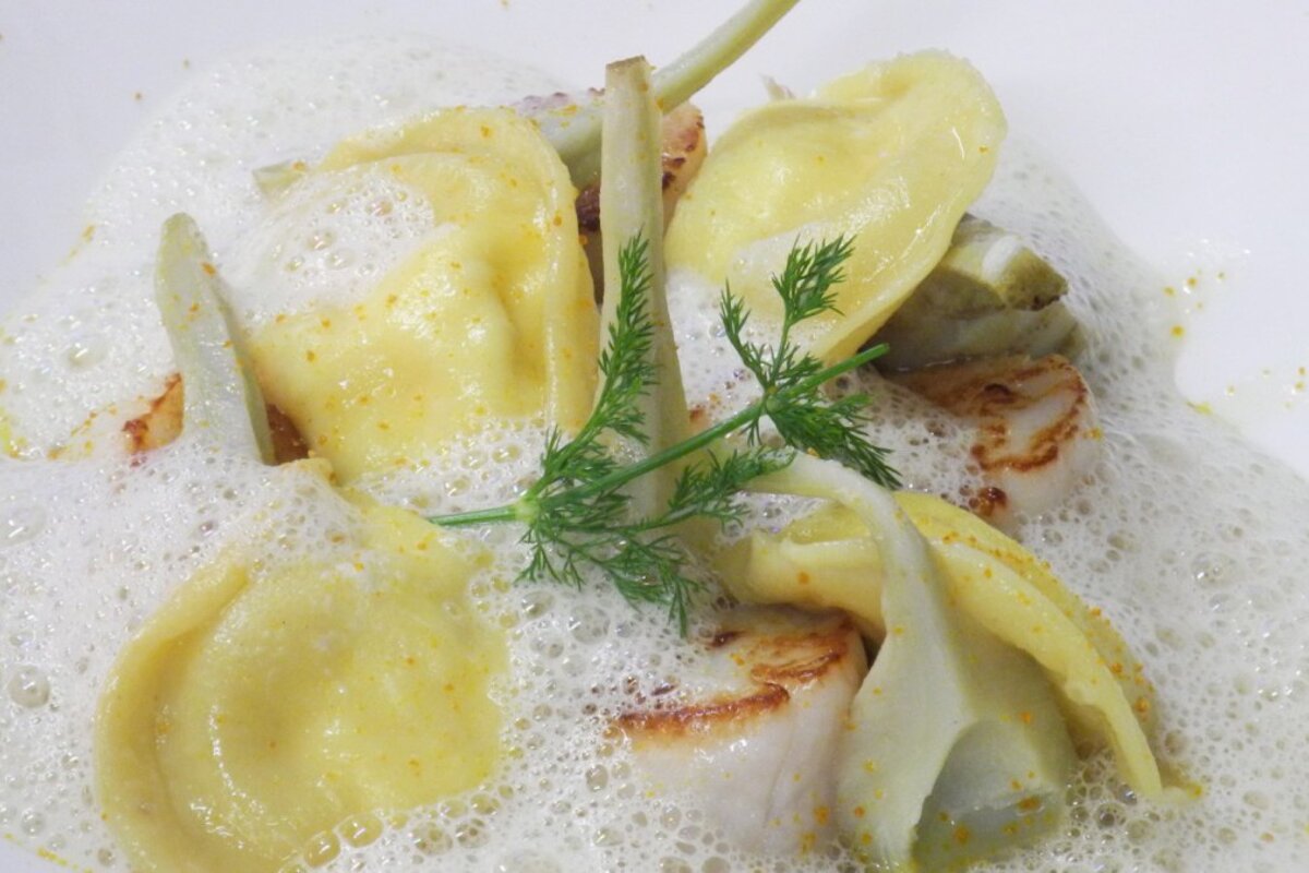 Le Clos Saint Basile Restaurant, Mougins main