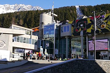 Medran Ski Pass Office, Verbier