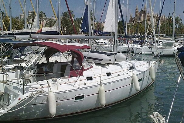 Oceanis 361 11m Sailing Yacht, Palma Centre & Marina exterior