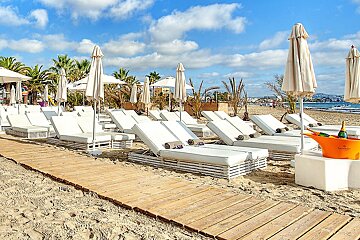 Ushuaia Beach Club, Playa d'en Bossa beach