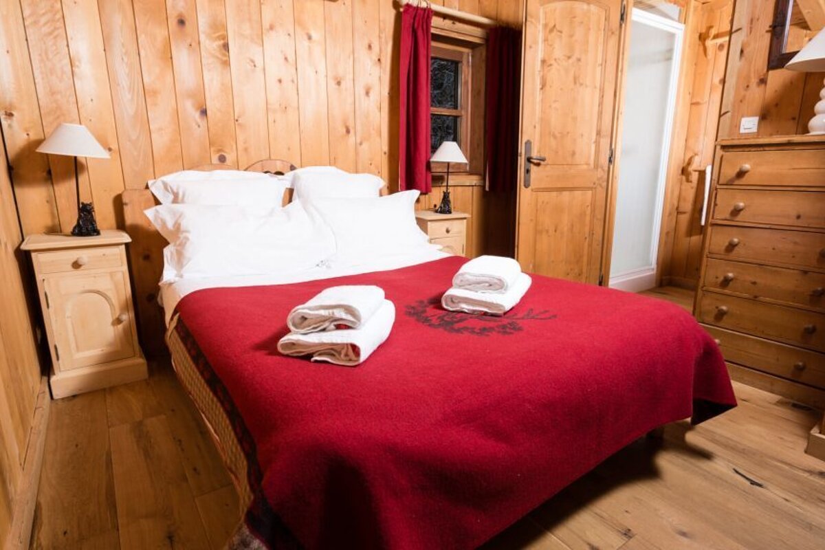 Les Oursons Chalet, La Tania double room