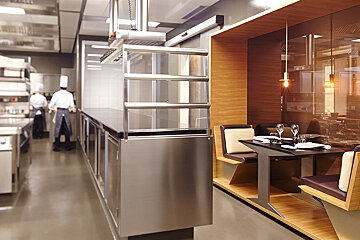 Berton Restaurant, Milan - Centre interior