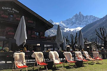 Le Castel Restaurant, Chamonix - Les Praz exterior