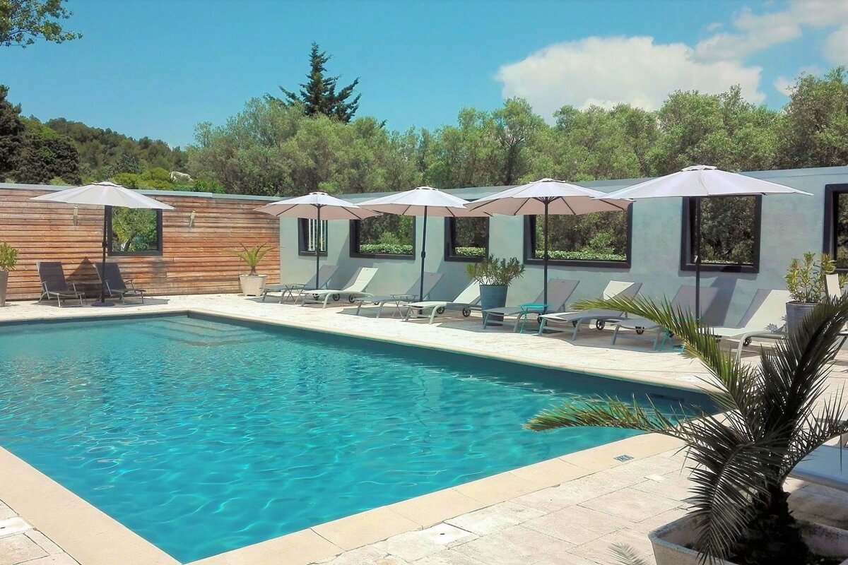 Hotel Fabian des Baux, Les Baux de Provence pool