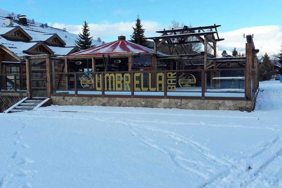 Umbrella Bar, Les Deux Alpes exterior