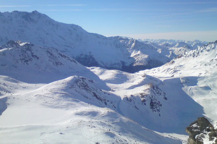 snow cover in les arcs