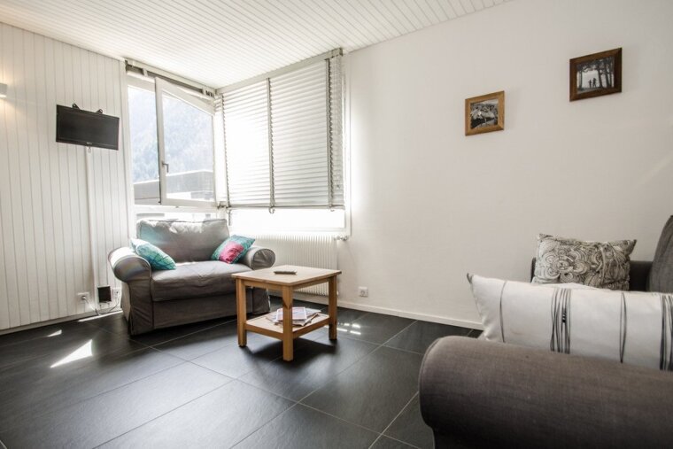 Daria Apartment, Chamonix - Main Town living-room