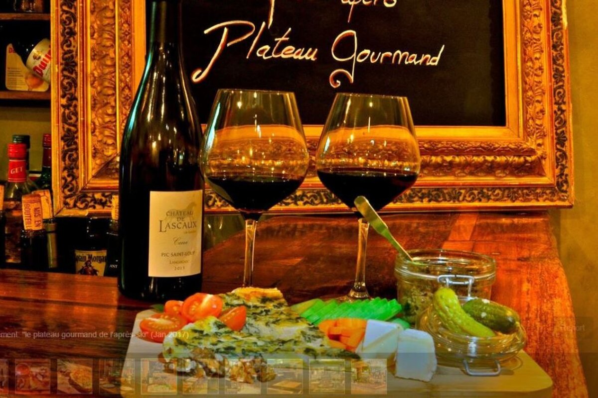 The Soul Kitchen Restaurant, 2 Alpes style of cuisine