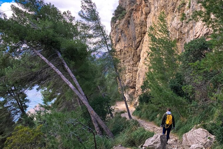 A wintery coastal hike on the Cami de Sa Volta des General
