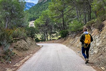 A wintery coastal hike on the Cami de Sa Volta des General