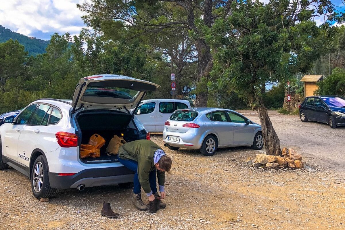 A wintery coastal hike on the Cami de Sa Volta des General