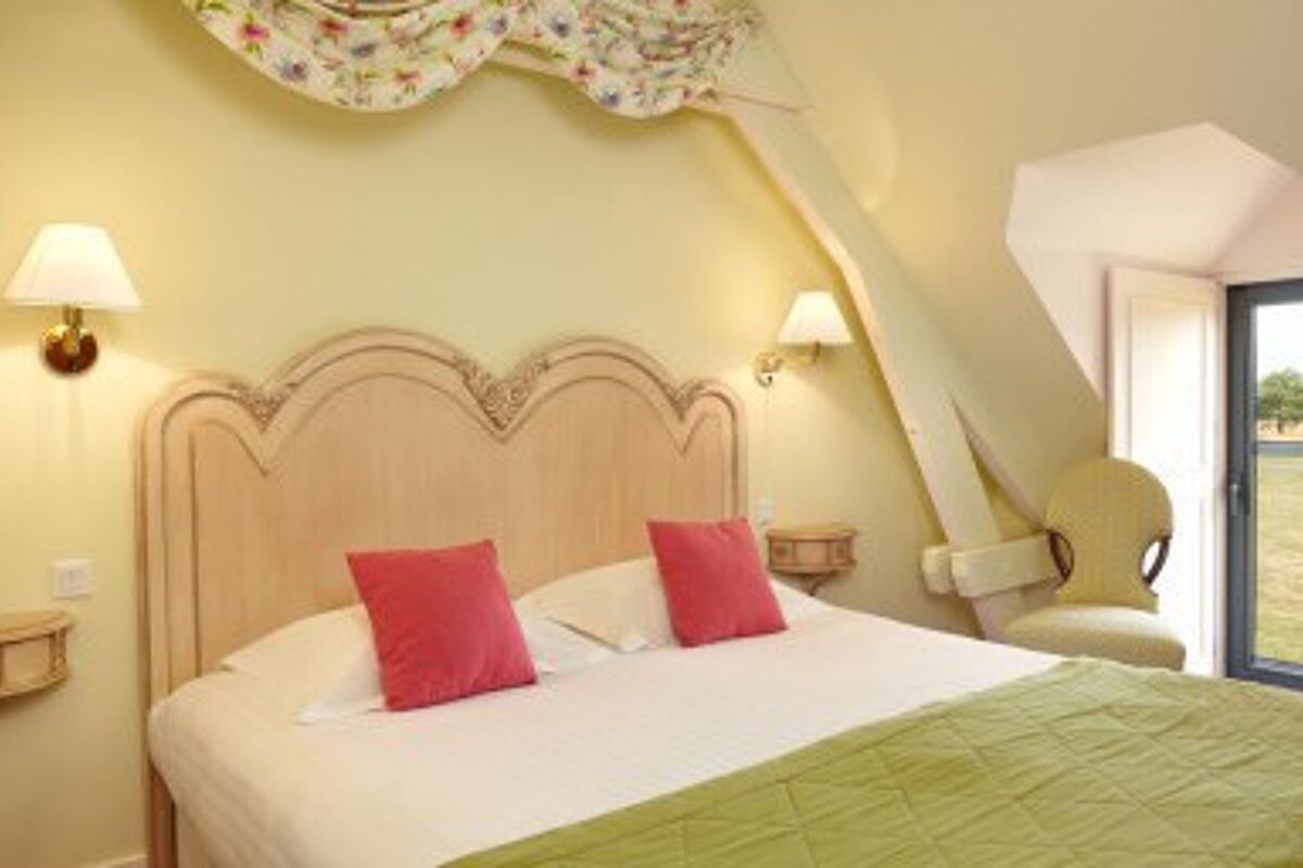 Breuil Chateau, Cheverny double bedroom