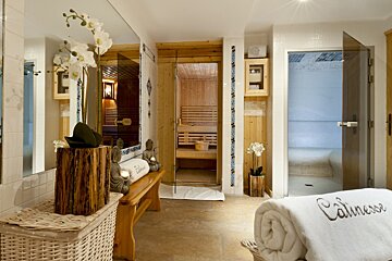 Les Sherpas Hotel, Courchevel 1850 spa area