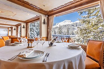 Les Sherpas Hotel, Courchevel 1850 restaurant