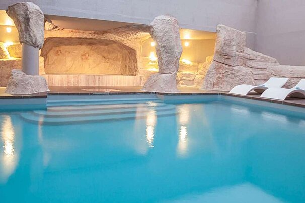 Pure Altitude Spa, Alpe d'Huez pool