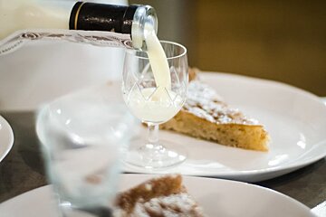 The Pink Pepper Tree Hotel Restaurant, Lloseta style of cuisine