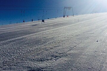 slalom gates on the glacier in 2 alpes