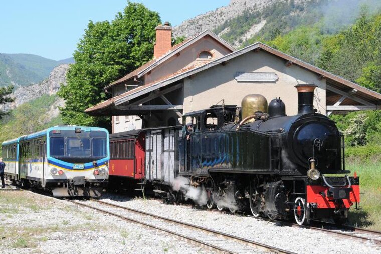 Train des Pignes a Vapeur (Steam Train), Provence